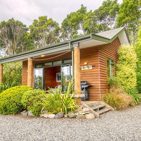 Paparoa Beach Hideaway With Hot Tub Barrytown Екстер'єр фото