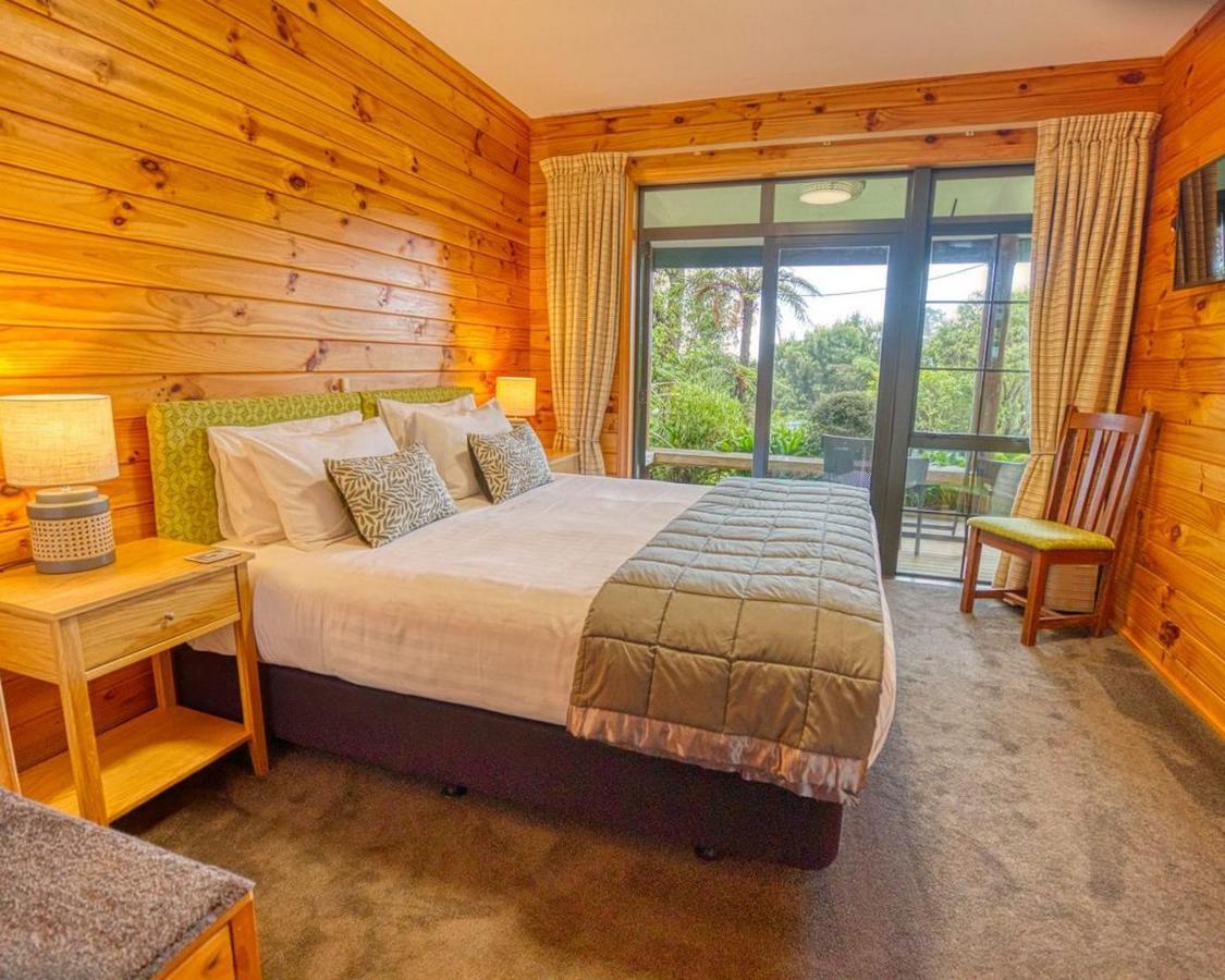 Paparoa Beach Hideaway With Hot Tub Barrytown Екстер'єр фото